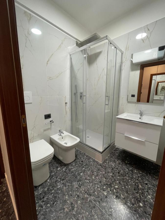Due Passi Dal Mare Hotel Savona Exterior photo